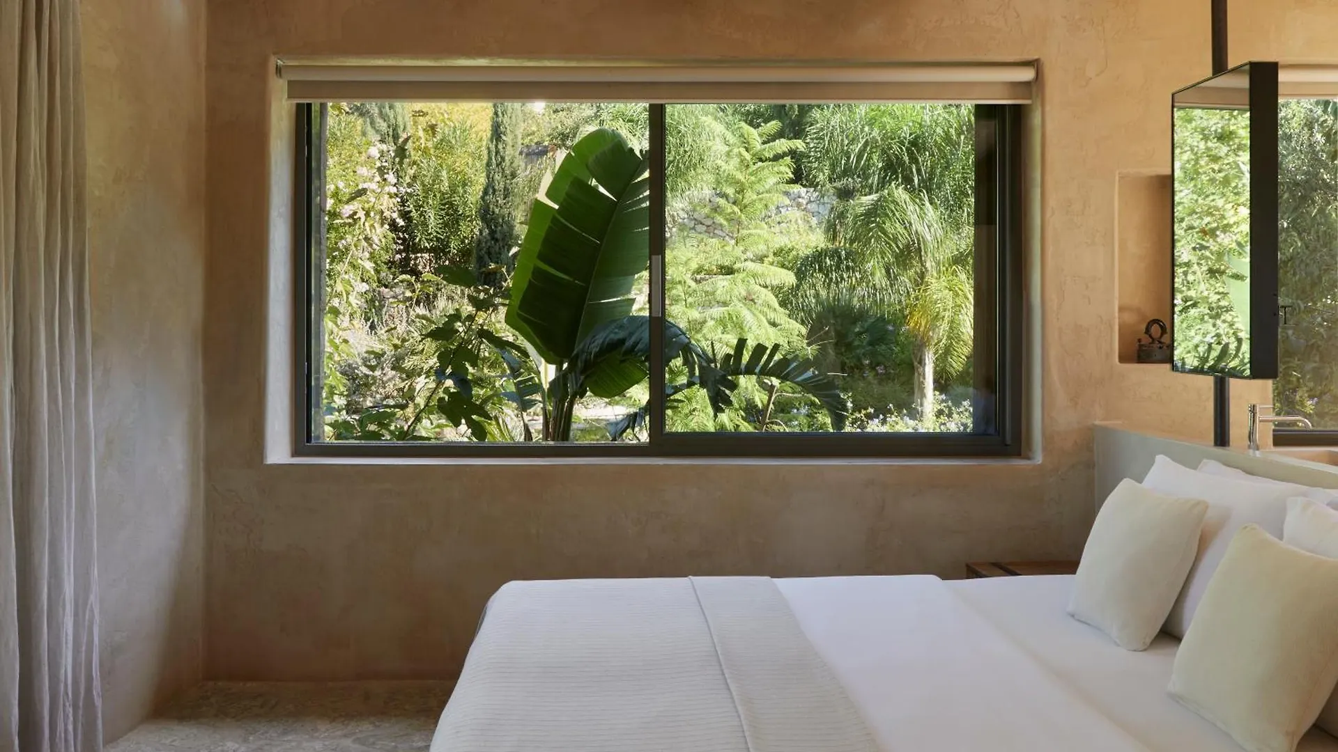 Hotel F Zeen Kefalonia (Adults Only) Lourdata