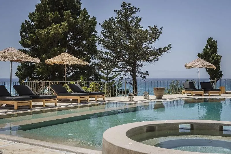 Hotell F Zeen Kefalonia (Adults Only) Lourdata